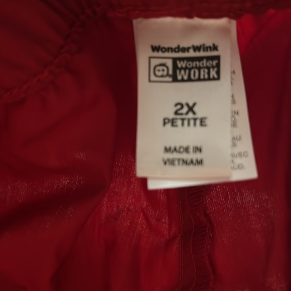 Wonder wink 2X petite scrub pants originally $25 asking 15 obo beautiful Red! - Picture 2 of 3